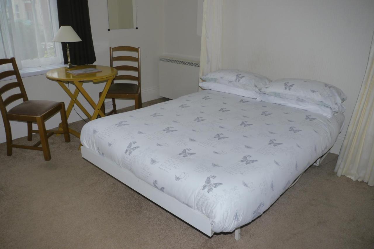 Broadshade Holiday Apartments Paignton Rom bilde